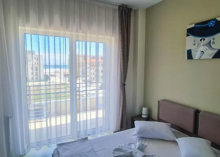 Luiza - Bavaro - Mamaia Nord