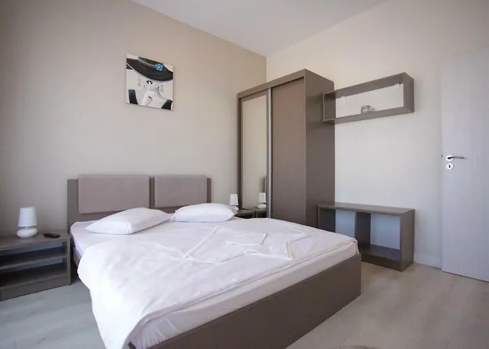 Luiza - Bavaro - Mamaia Nord