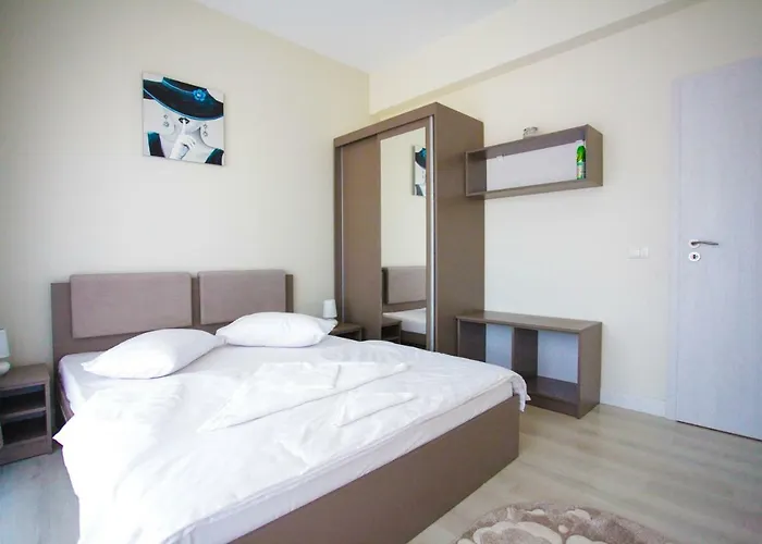 Luiza - Bavaro - Mamaia Nord