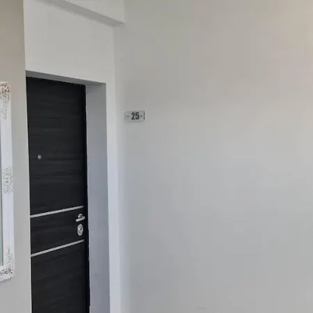 Luiza - Bavaro - Mamaia Nord Διαμέρισμα *