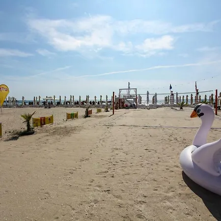 Luiza - Bavaro - Mamaia Nord شقة *