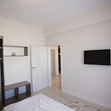 Luiza - Bavaro - Mamaia Nord شقة *